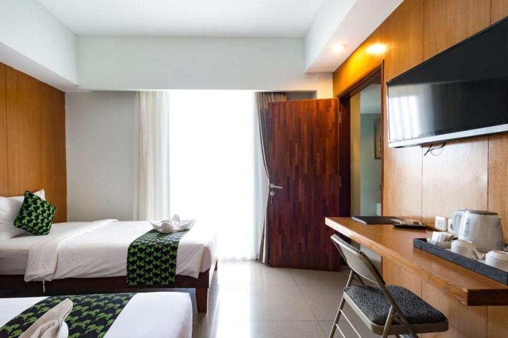Hadi Poetra Hotel Kuta Lombok Exteriör bild