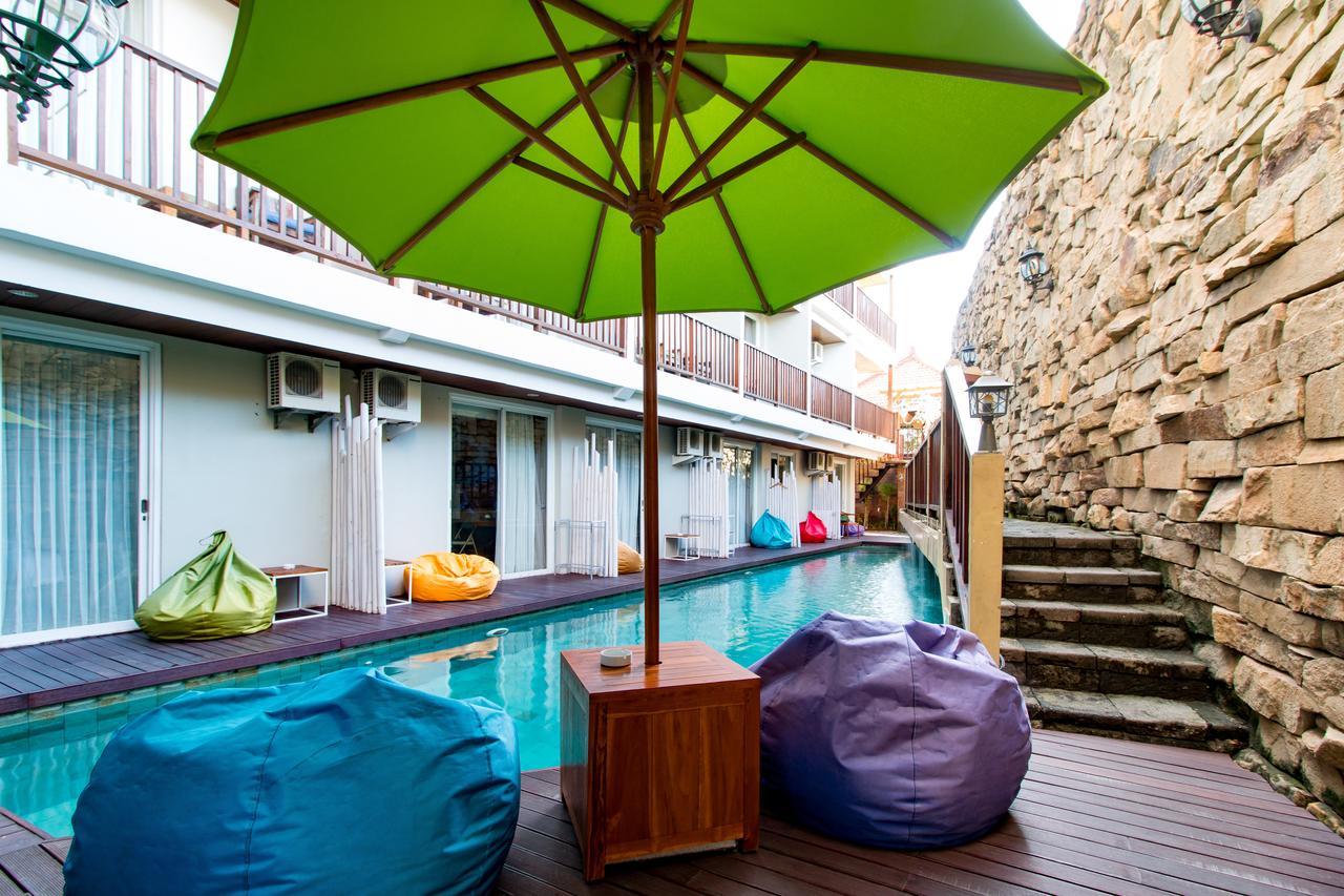 Hadi Poetra Hotel Kuta Lombok Exteriör bild